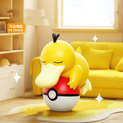 Charmander Night Light — Close-up | GoPokeShop
